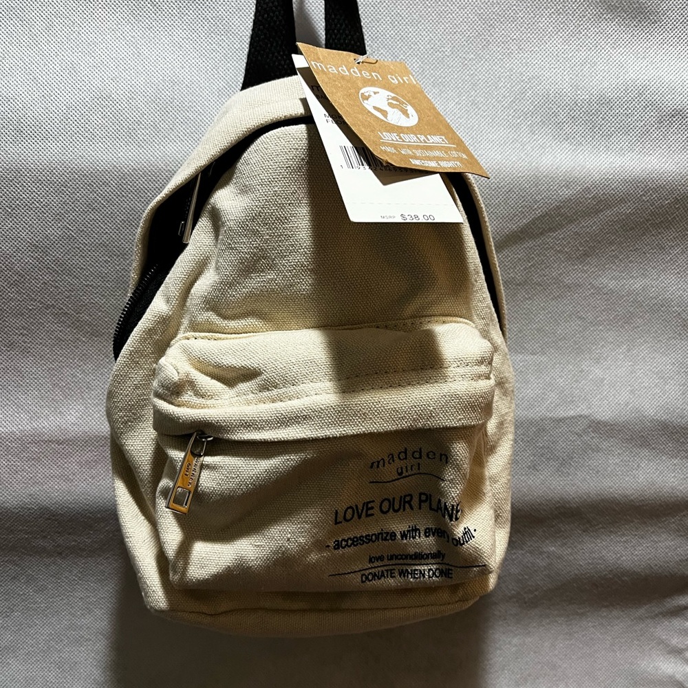 NWT Madden Girl eco friendly save the planet backpack - Picture 5 of 16